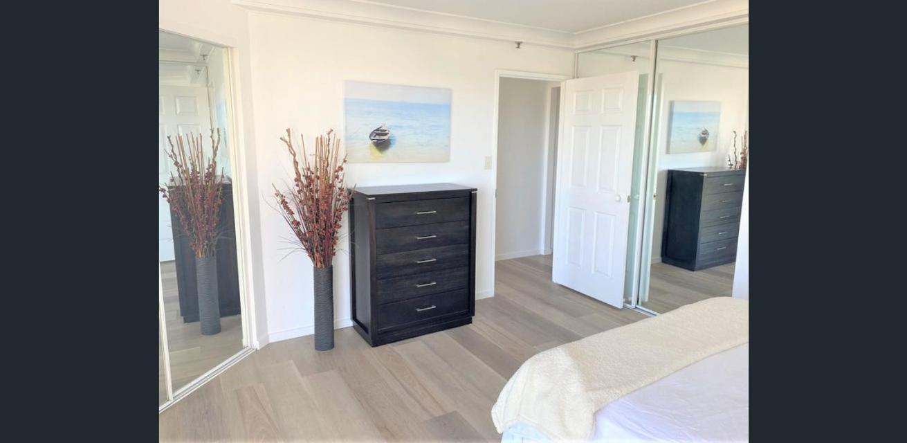 Burleigh Surf Apartments Gold Coast Eksteriør billede